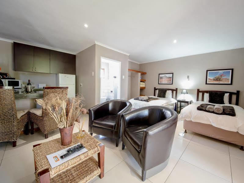 Kleinplasie Guesthouse Springbok Extérieur photo